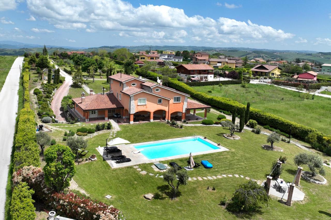 Villa Ruffo Campobasso Exterior photo